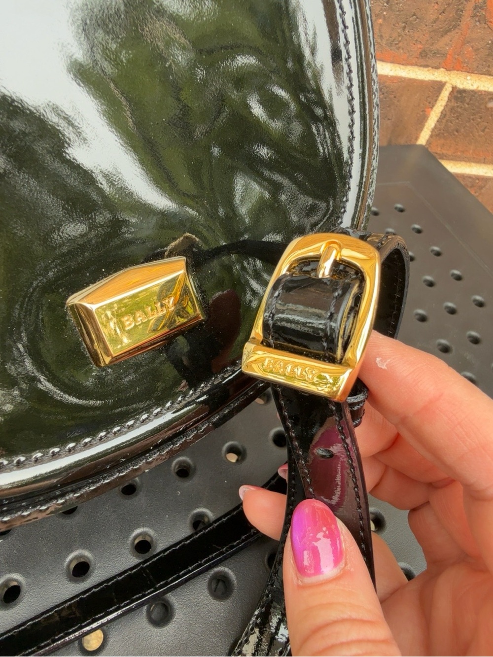 Bally Black Patent Leather Saddle Crossbody Shoulder Bag Gold Hardware - Picture 8 of 15